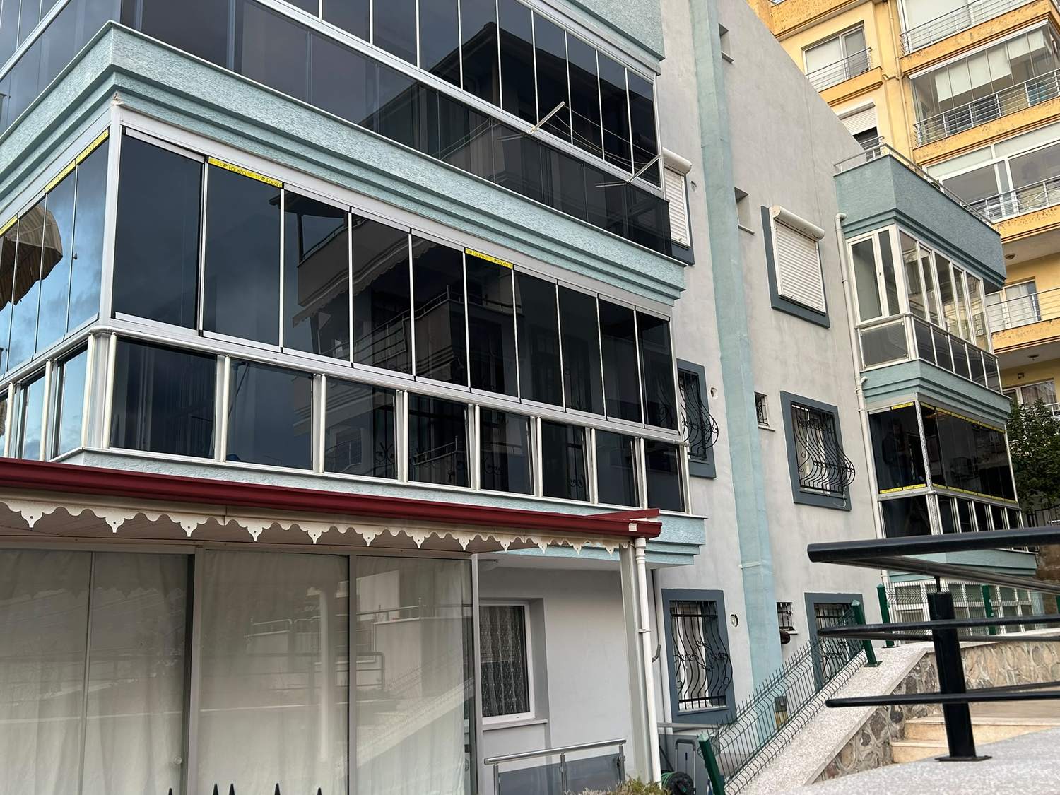 Katlanır cam · apartman